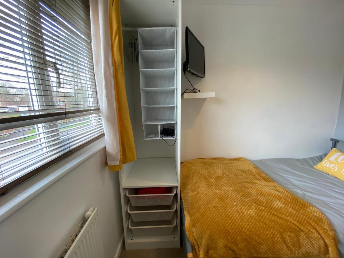 Host & Stay - Cotman Close Milton Keynes Extérieur photo
