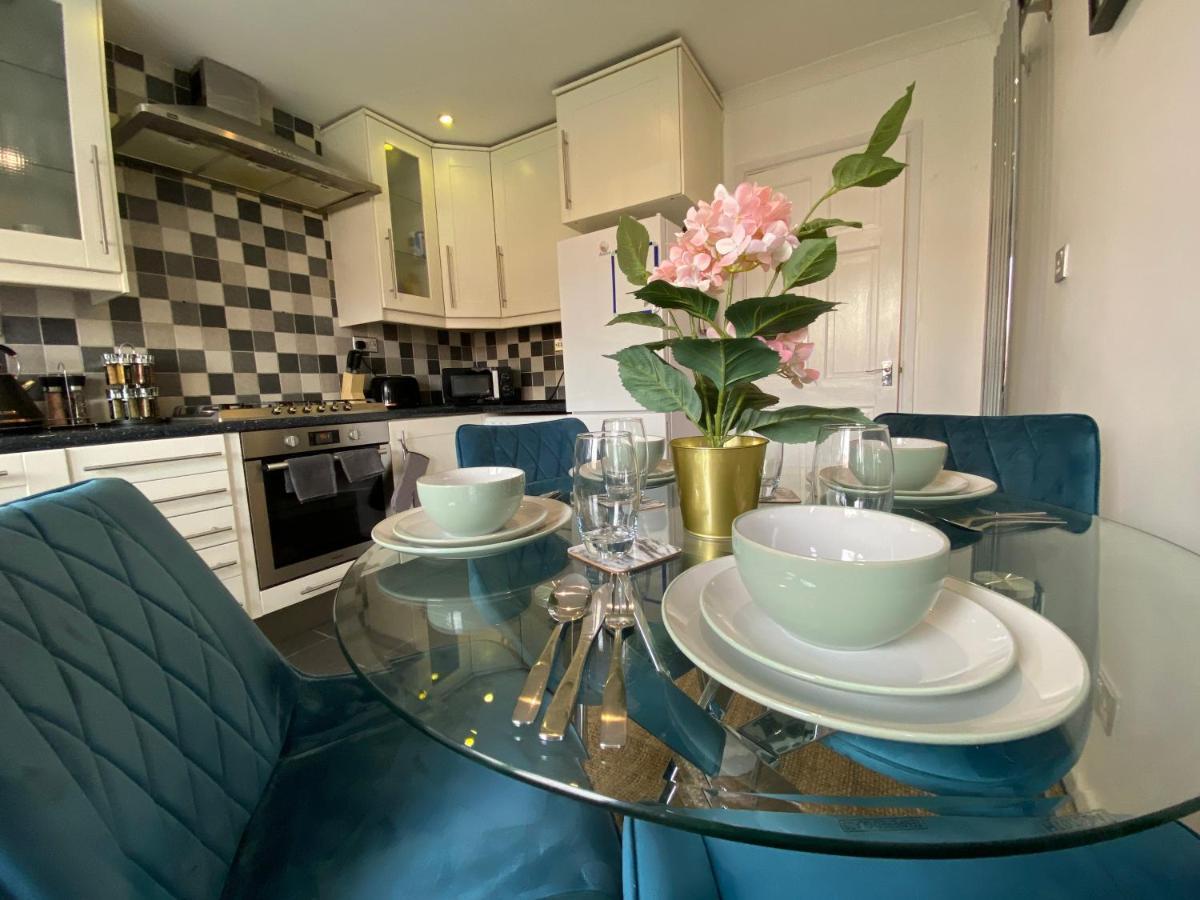 Host & Stay - Cotman Close Milton Keynes Extérieur photo